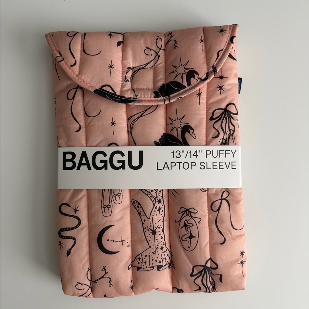BAGGU Puffy Laptop Sleeve
